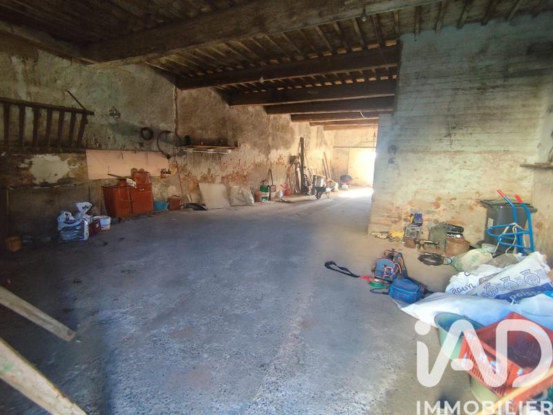 Maison - 300 m² - 5 pièces