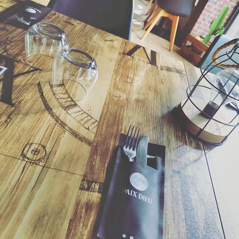 Fonds de commerce - Hôtellerie / Restauration - 186 m²