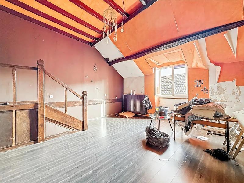 Maison - 220 m² - 4 pièces