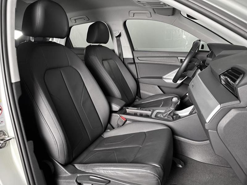 Audi Q3 Sportback 35 Tdi 150ch Virtual Cockpit Cuir Chauff Carplay Full Led Gps Attelage s-Tronic