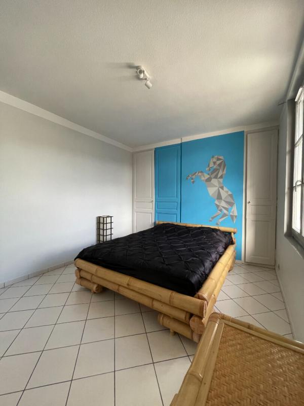 Appartement - 82 m² - 3 pièces