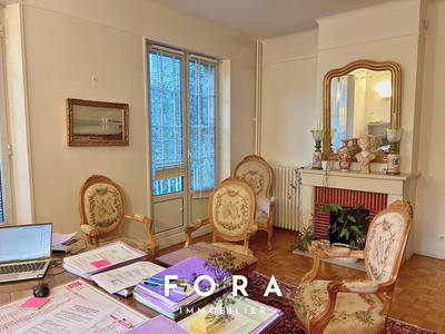 Local commercial - 60 m² - 3 pièces