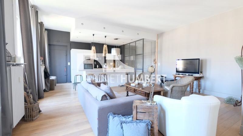 Appartement - 94 m² - 4 pièces