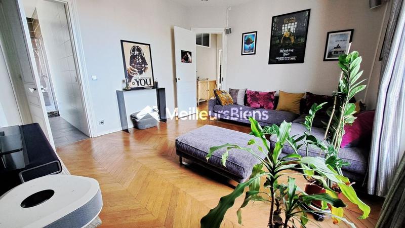 Maison - 320 m² - 10 pièces