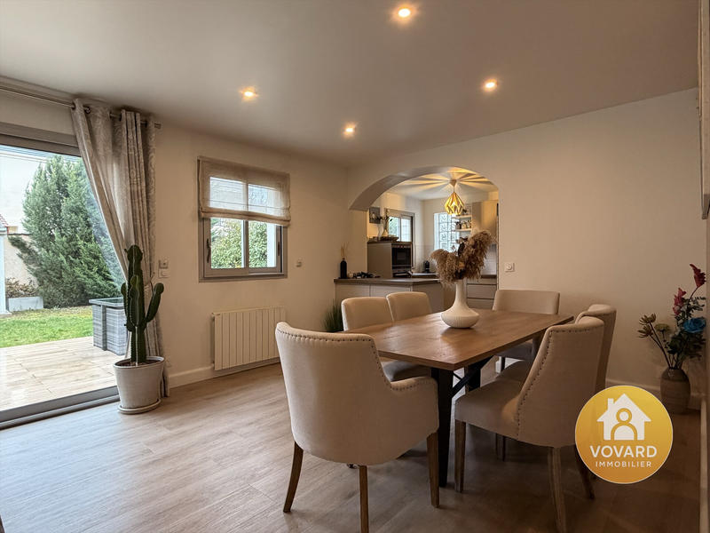 Maison - 127 m² - 6 pièces