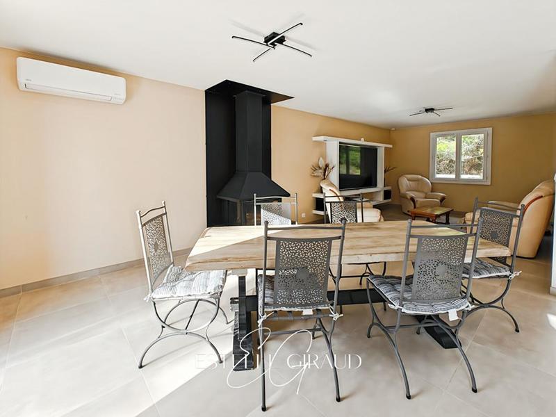 Villa - 98 m² - 5 pièces