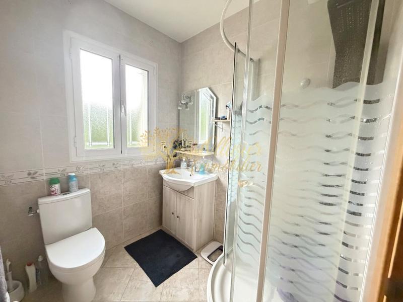 Pavillon - 115 m² - 4 pièces