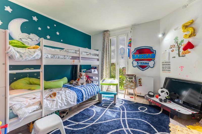 Villa - 100 m² - 3 pièces