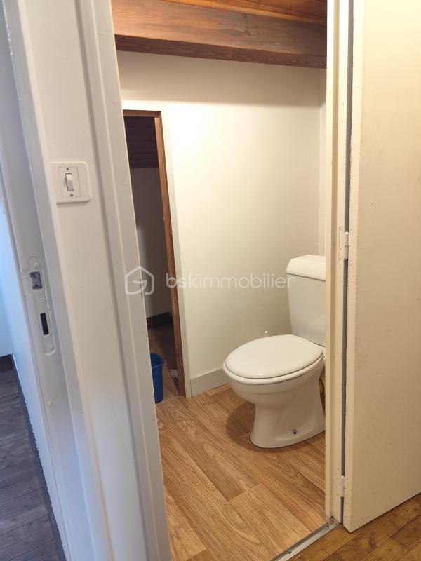 Maison en pierre - 80 m² - 4 pièces