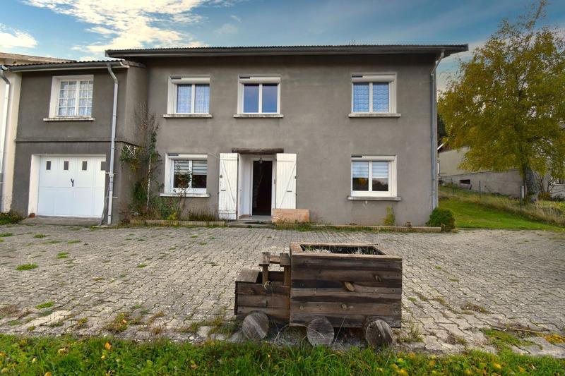 Maison - 122 m² - 7 pièces