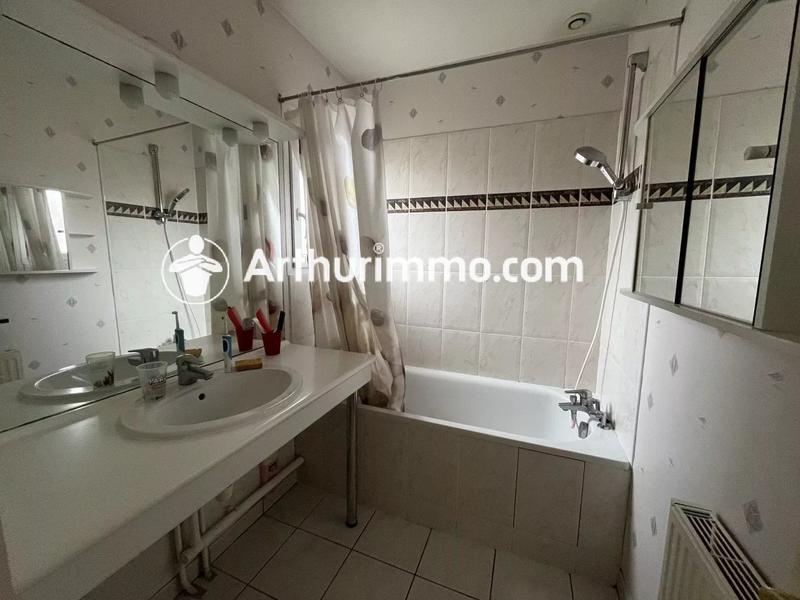 Maison - 85 m² - 4 pièces