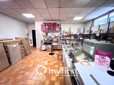 Local commercial - 105 m²