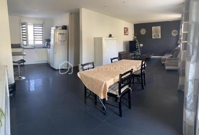 Maison - 100 m² - 5 pièces