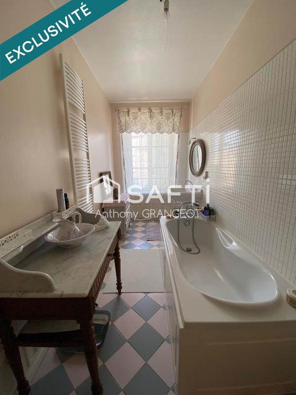 Maison - 147 m² - 5 pièces