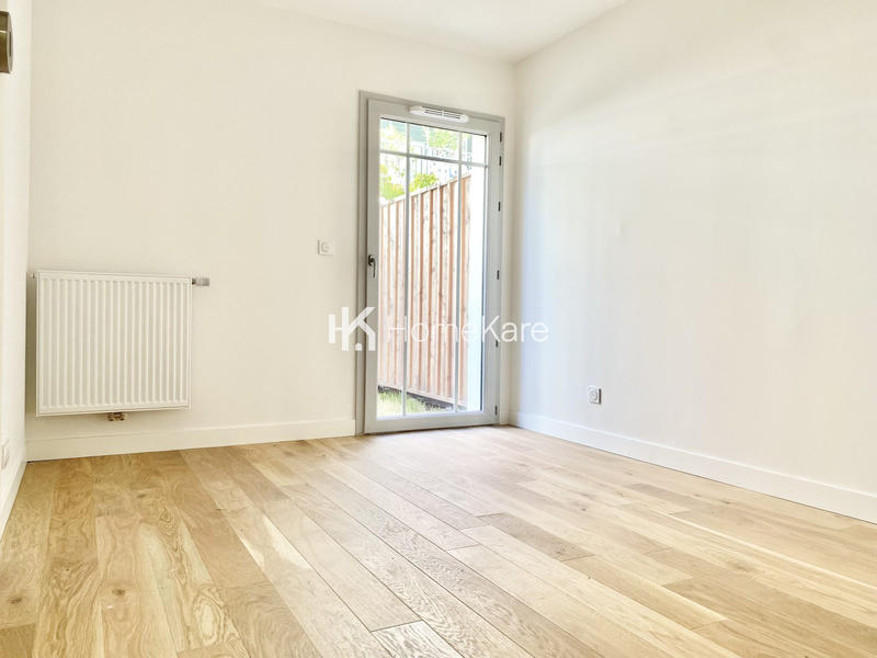 Appartement - 100 m² - 4 pièces