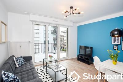 Chambre - 9 m² - 1 pièce