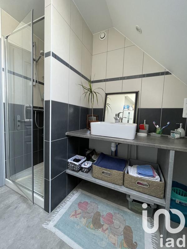 Maison de ville - 75 m² - 4 pièces