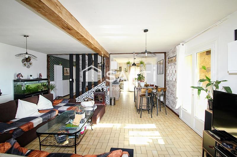 Maison - 260 m² - 8 pièces