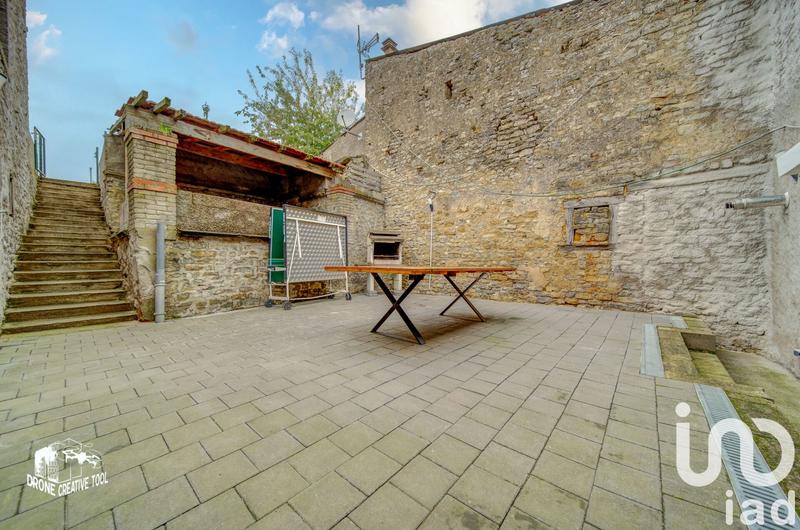 Maison de village - 224 m² - 8 pièces