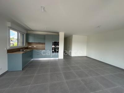 Appartement - 83 m² - 4 pièces