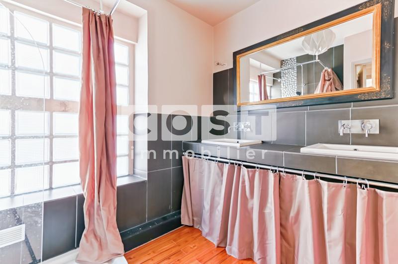 Duplex - 82 m² - 6 pièces