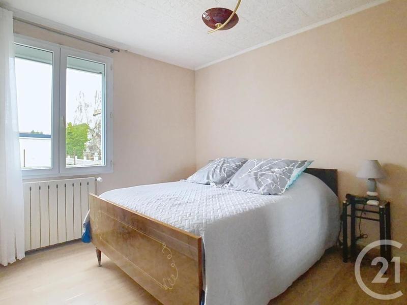 Maison - 65 m² - 4 pièces