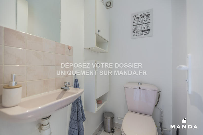 Chambre - 9 m² - 4 pièces