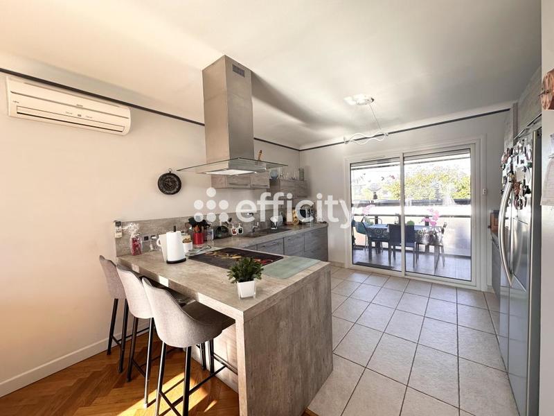 Maison - 135 m² - 7 pièces