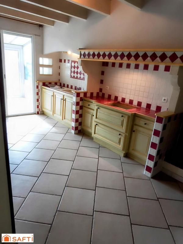 Maison - 118 m² - 8 pièces