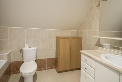 Maison - 137 m² - 6 pièces