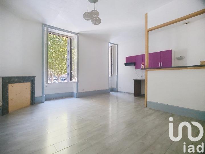 Appartement - 102 m² - 5 pièces