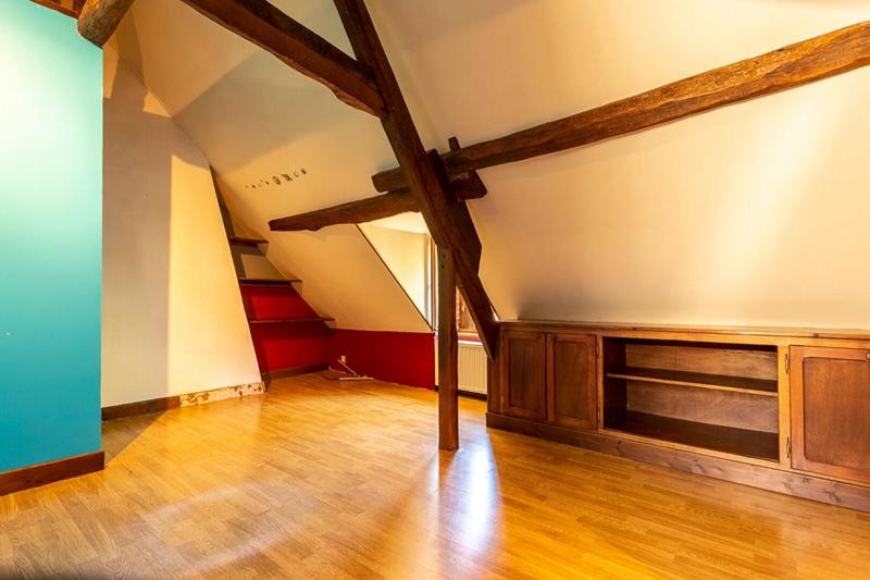 Maison - 158 m² - 7 pièces