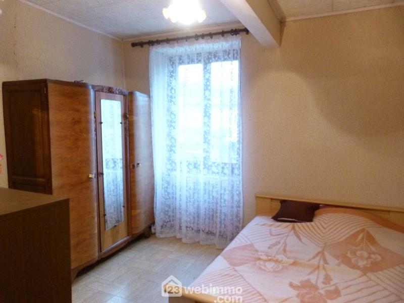 Maison - 248 m² - 11 pièces