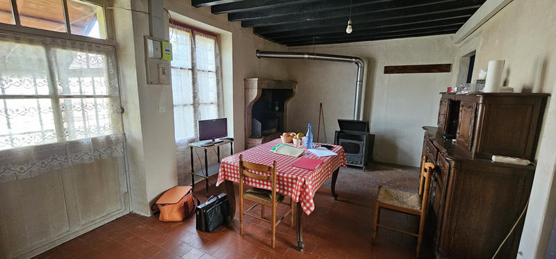 Maison - 90 m² - 5 pièces