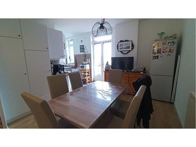 Appartement - 67 m² - 3 pièces