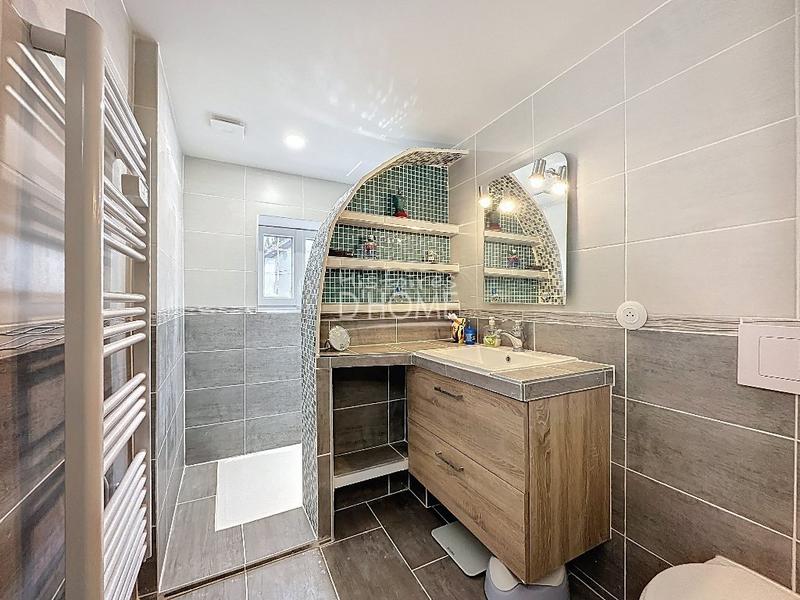 Maison - 158 m² - 5 pièces