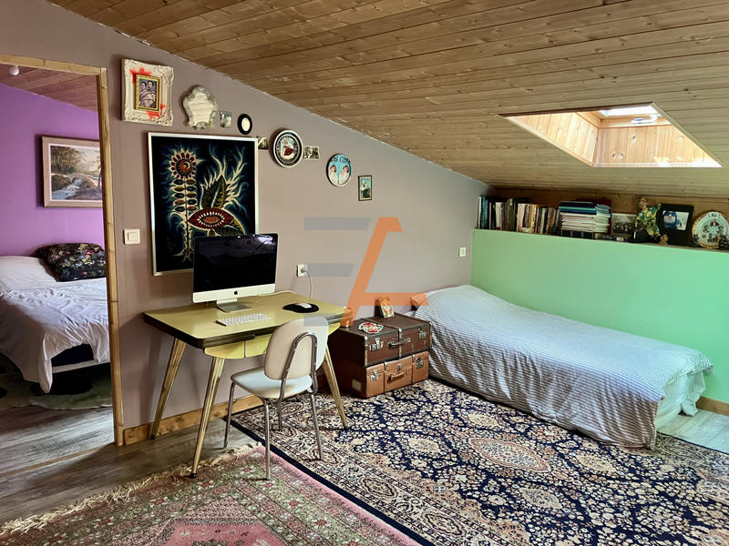 Loft - 96 m² - 3 pièces