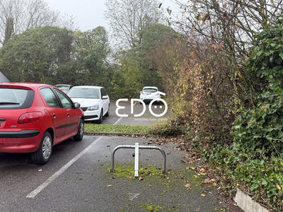 Parking / Garage - 13 m²