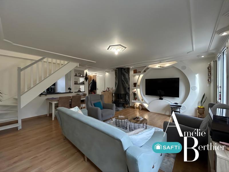 Maison - 135 m² - 6 pièces