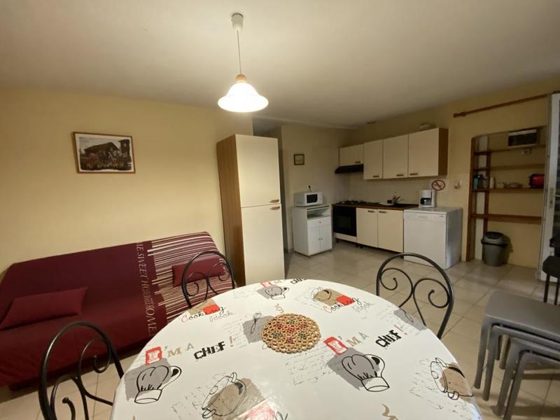 Propriété - 420 m² - 17 pièces