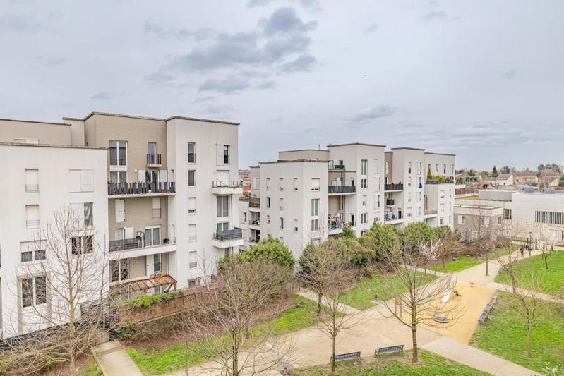 Appartement - 75 m² - 4 pièces