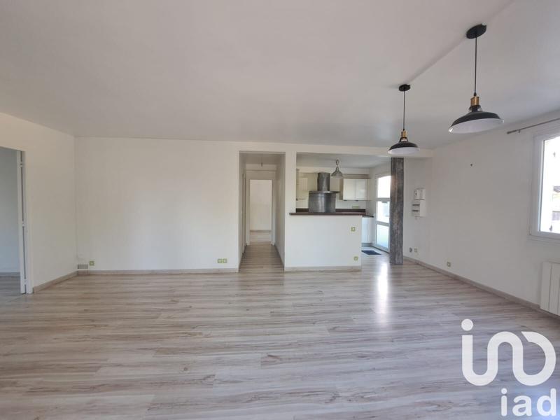 Appartement - 80 m² - 3 pièces