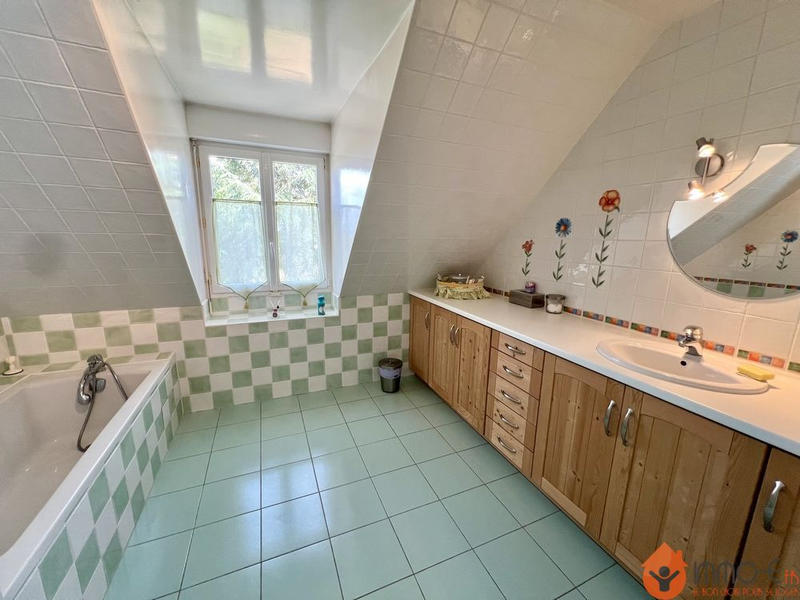 Maison - 296 m² - 7 pièces