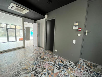 Immeuble - 6 pièces