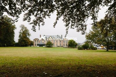 Château - 602 m² - 15 pièces