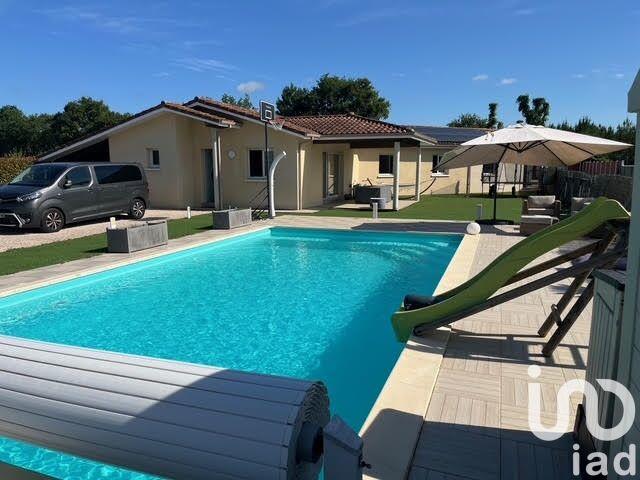 Maison - 163 m² - 6 pièces