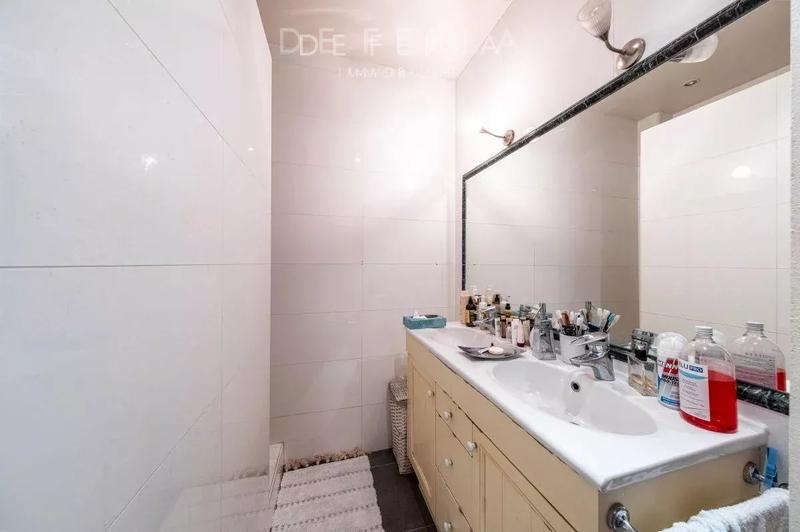 Appartement - 94 m² - 3 pièces