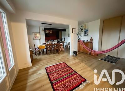 Appartement - 96 m² - 4 pièces