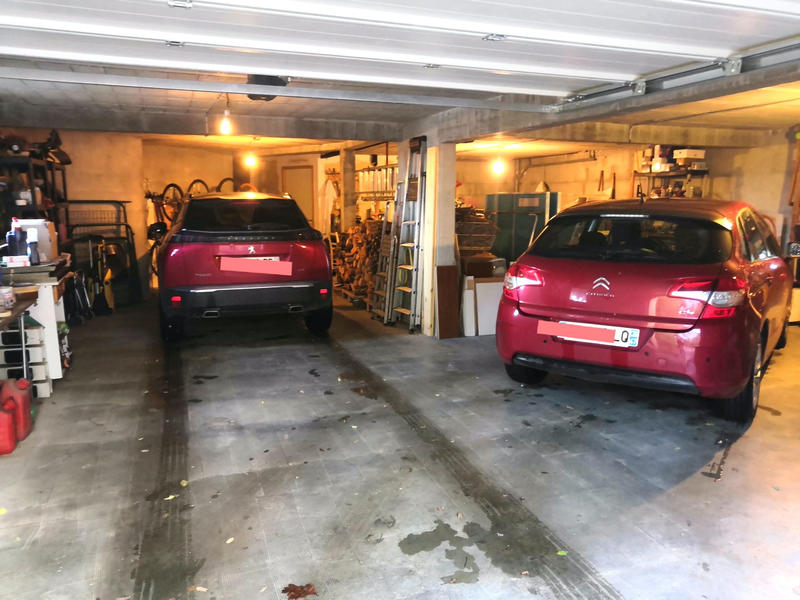 Maison - 230 m² - 8 pièces