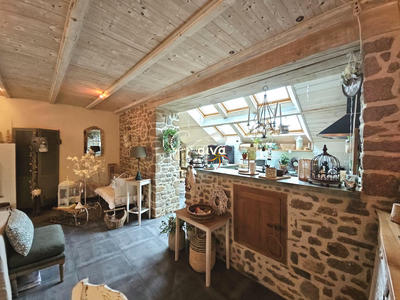 Maison ancienne - 126 m² - 7 pièces